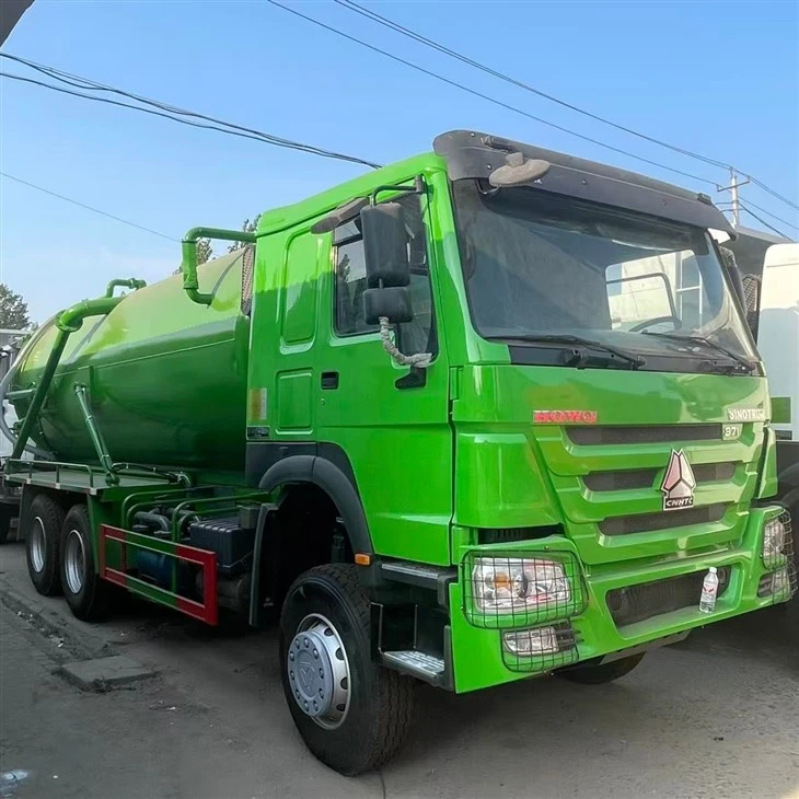 HOWO 6×4 Vacuum Sewage Suction Truck 371HP factory