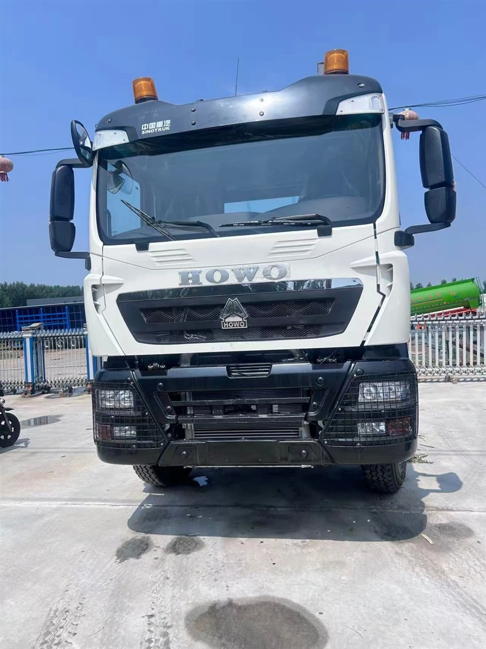 Howo TX 6x4 Tractor suppliers