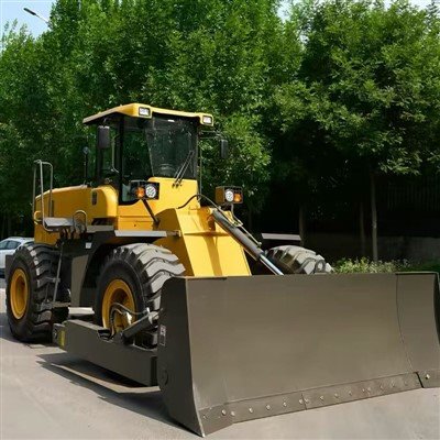 Standard Wheel Bulldozer