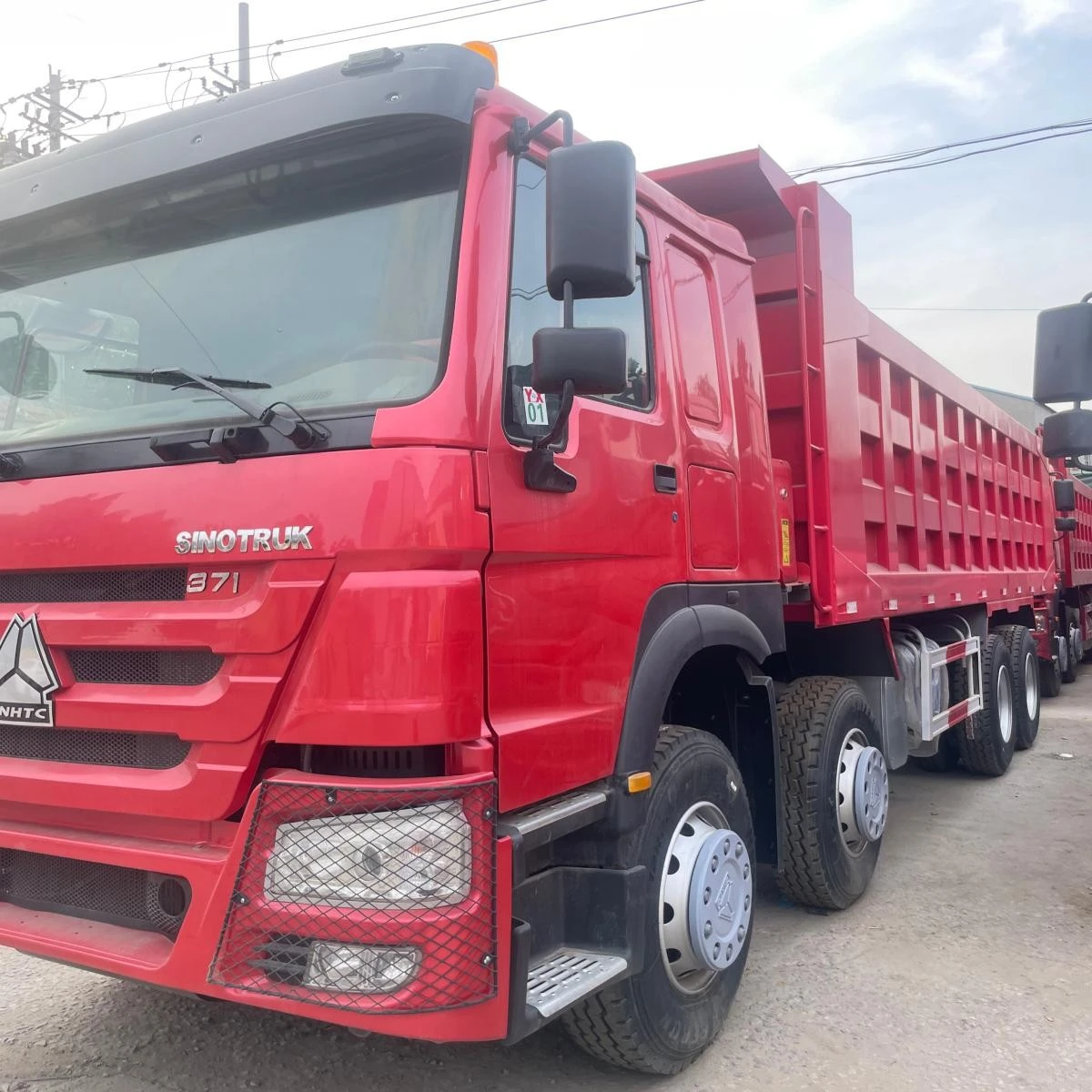 Used Dump Truck 简体中文:二手自卸卡车 factory